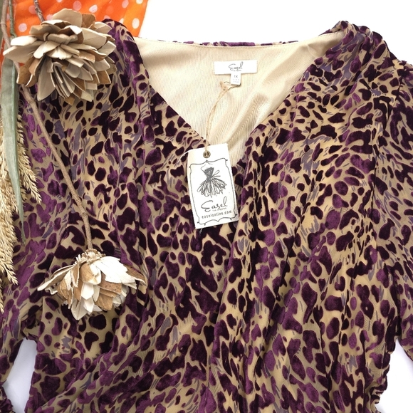 New Easel Purple Cream Leopard Print Sheer Textured Lined Womens Top Sz 1X - Picture 7 of 9